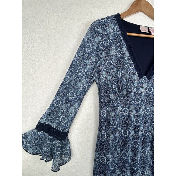 Y2K Babydoll Midi Dress NWT M/L  Blue Sweetheart Neck Bell Sleeve Stretch 90s - Picture 3 of 11